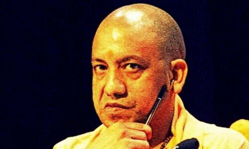 UPTET exam 2021 : पेपर लीक से लेकर साल्वर गैंग के सामने पंगु बनी योगी सरकार,सिस्टम की नाकामी का हर बार दंश झेलते हैं परीक्षार्थी