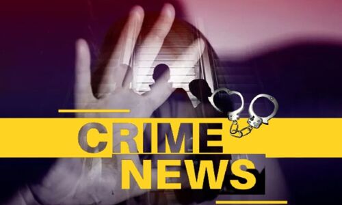 Jharkhand Crime News : अंधविश्वास में पढ़कर महिला के घर में घुसी भीड़, डायन-बिसाही बताकर कर दिया पथराव