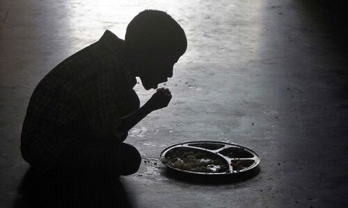 Ayodhya News : राम राज्य : अयोध्या में पांच साल से कम उम्र के 50 फीसदी बच्चे कुपोषण के शिकार, शोधकर्ताओं का दावा Ayodhya News : राम राज्य : अयोध्या में पांच साल से कम उम्र के 50 फीसदी बच्चे कुपोषण के शिकार, शोधकर्ताओं का दावा