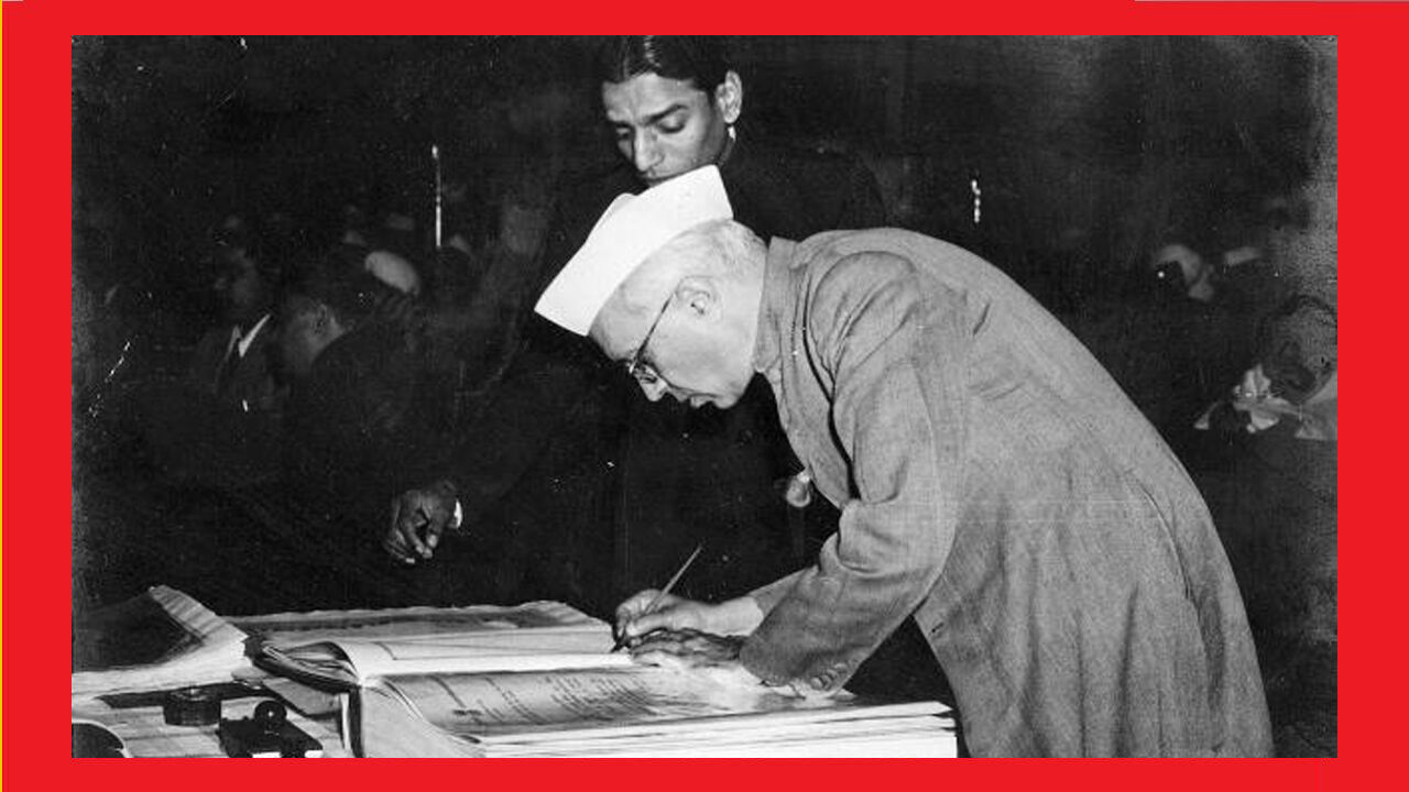 Jawaharlal Nehru Biography Hindi: नेहरू को वही ठीक मानते हैं जो देश के संविधान को  मानते हैं ठीक !