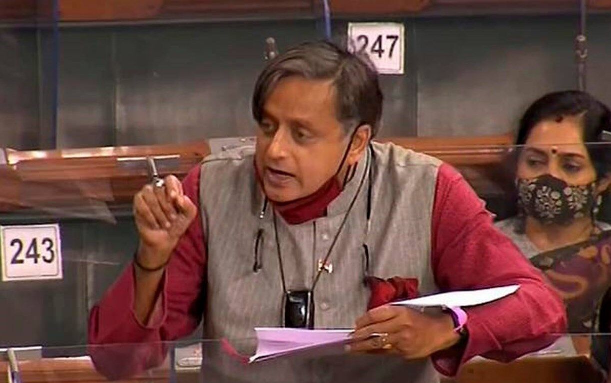 प्रियंका चतुर्वेदी के बाद Shashi Tharoor ने छोड़ा संसद टीवी का शो, इस बात पर हैं नाराज