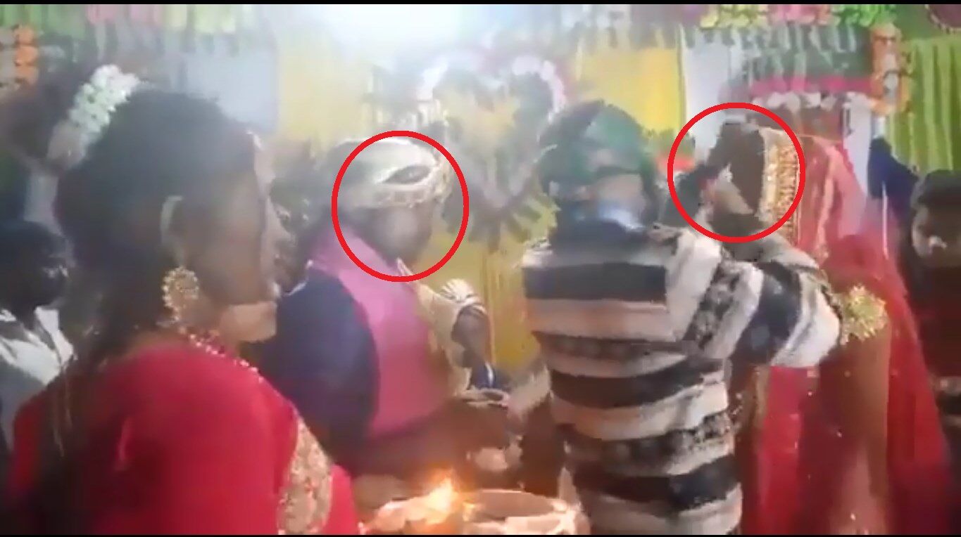 Gorakhpur News Hindi: स्टेज पर चढ़ा सिरफिरा आशिक, दूल्हे के सामने भर दी दुल्हन की मांग में सिंदूर, Watch Viral Video