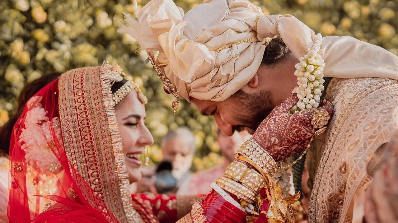 Katrina-Vicky Wedding: कटरीना कैफ ने शेयर कीं शादी की तस्वीरें, देखिये Katrina-Vicky Wedding की Photo
