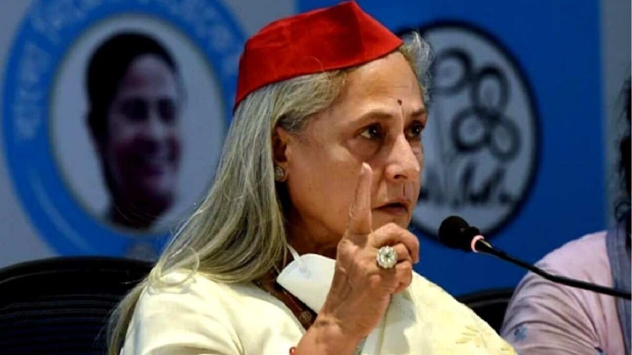 UP Election 2022 : BJP पर बरसीं जया बच्चन, कहा किसी दिन लाल टोपी ही उन्हें कोर्ट में घसीटेगी