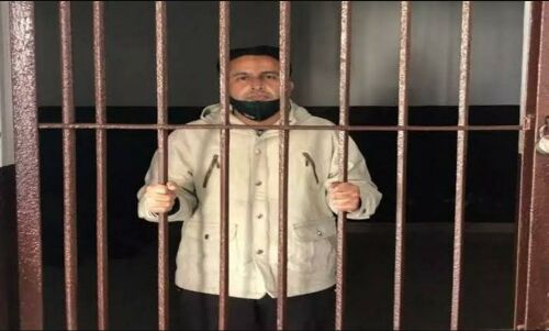 Bijnaur News: छात्रा ने मांगी करियर की सलाह तो शिक्षक बोला- बॉयफ्रेंड बना लो, Marry me, हुआ गिरफ्तार