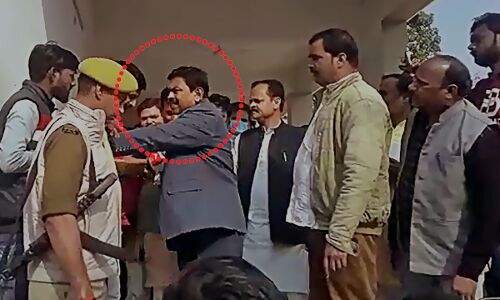 Ajay Mishra Teni : न्यूज चैनलों ने की होती सही रिपोर्टिंग तो टेनी पत्रकारों को गाली देकर नहीं टहल रहा होता संसद में