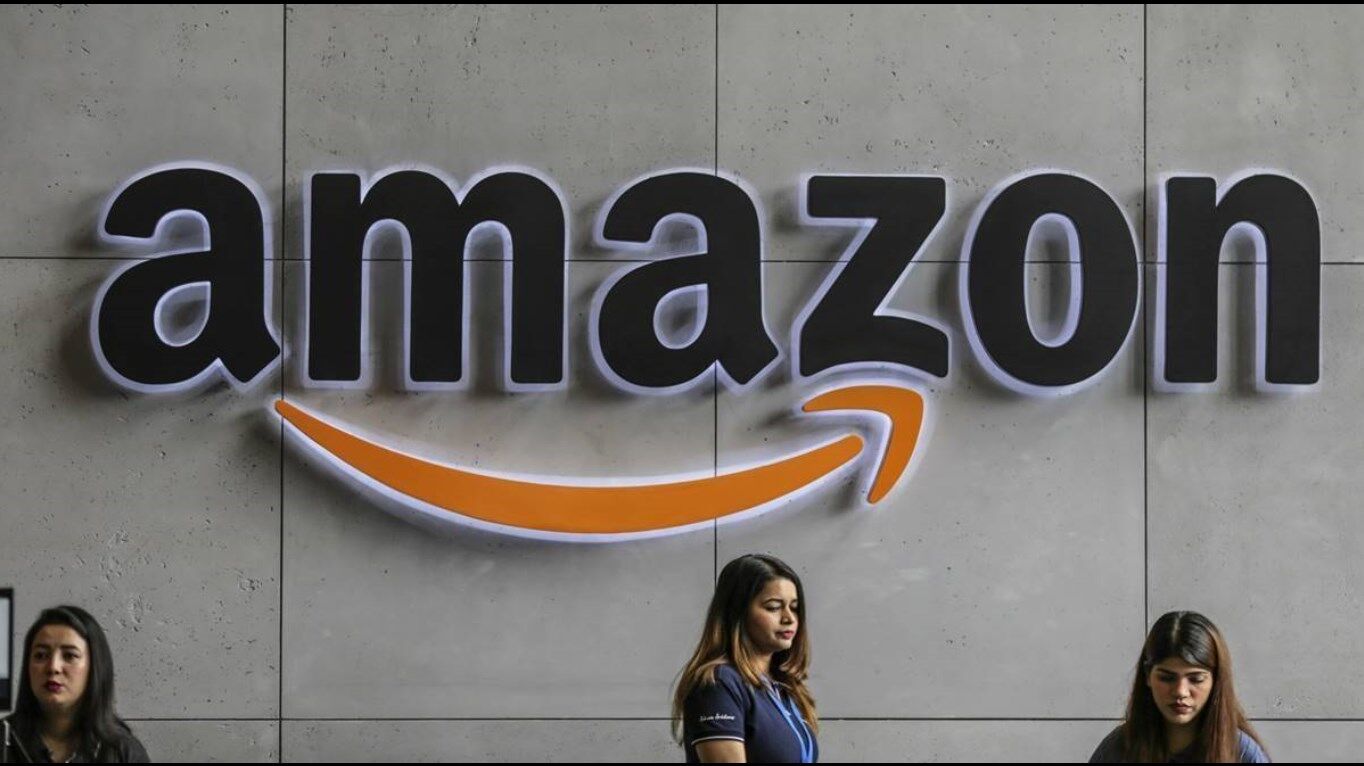 Amazon ने बेची राधा कृष्ण की अश्लील पेंटिंग, भड़के हिन्दू संगठन, ट्विटर पर ट्रेंड हुआ #Boycott_Amazon