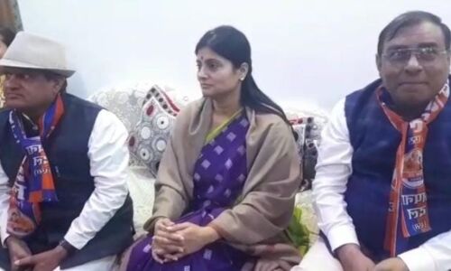 अनुप्रिया पटेल ने कहा कि गठबंधन दोनों के सहयोग और सहमति से चलता है।