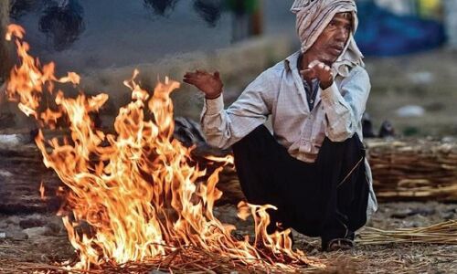 Aaj Ka Mausam: IMD ने दी शीतलहर से राहत की उम्मीद, पहाड़ों पर बर्फबारी, इन राज्यों में बारिश का अलर्ट