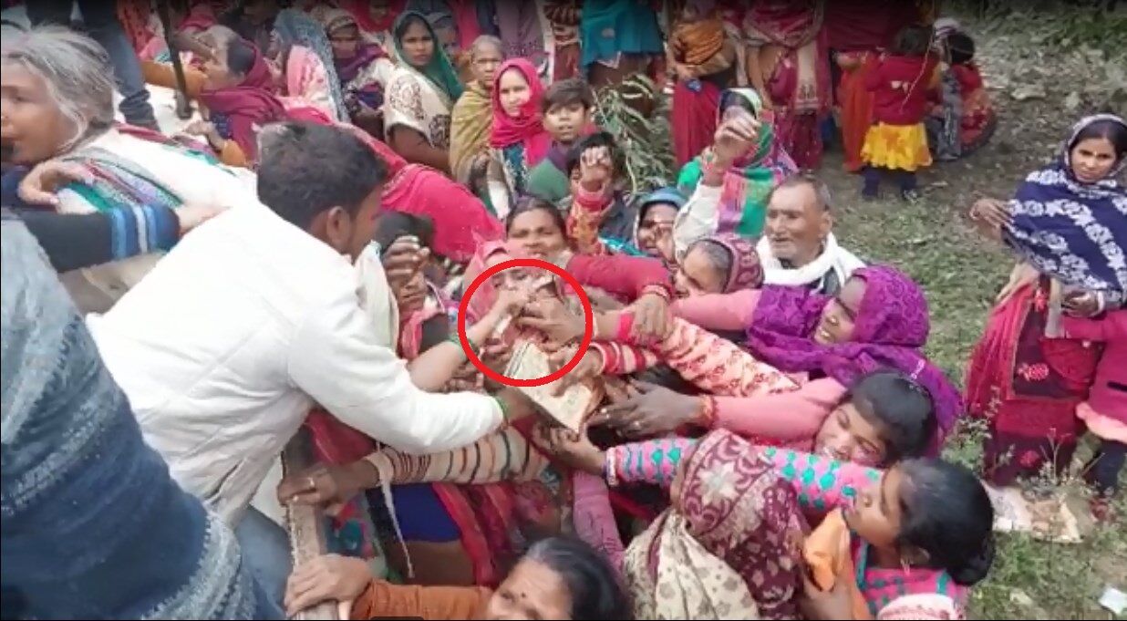 Pilibhit News: BJP की रैली में महिलाओं में जमकर मारपीट, कई नाले में गिरीं, विधायक ने घड़ी का लालच दे कर बुलाया.......