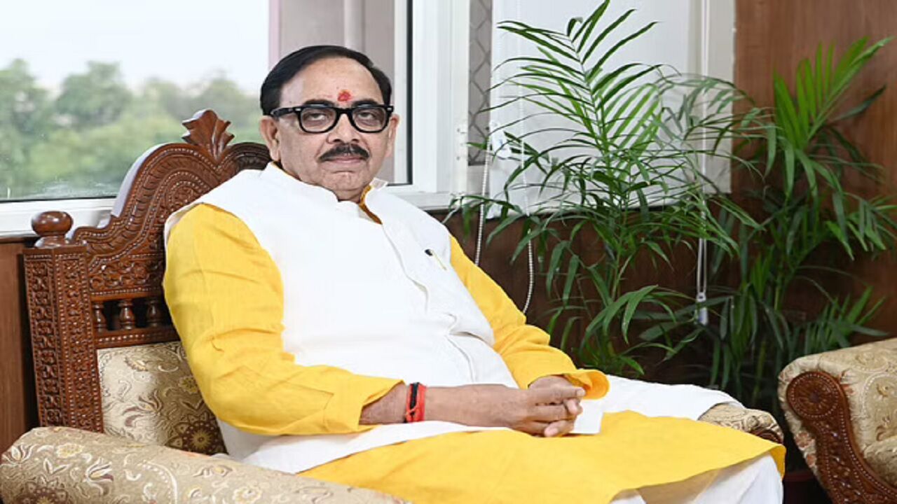 Mahendra Nath Pandey Covid Positive: केंद्रीय मंत्री महेंद्र नाथ पांडेय भी कोरोना संक्रमित, अस्पताल में भर्ती Mahendra Nath Pandey Covid Positive: केंद्रीय मंत्री महेंद्र नाथ पांडेय भी कोरोना संक्रमित, अस्पताल में भर्ती