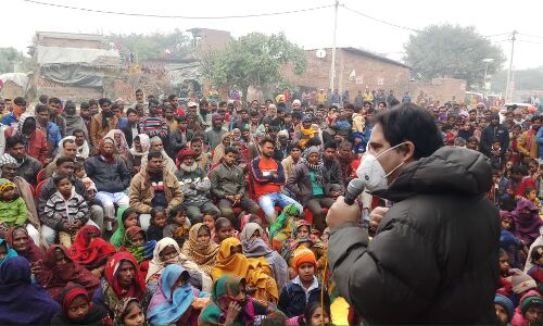 Pilibhit News: Varun Gandhi का PM MODI पर निशाना, बोले- निजीकरण के नाम पर बेचे जा रहे महत्वपूर्ण संसाधन, संकट में है देश