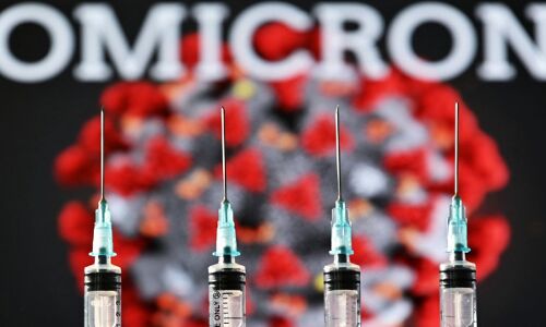 कैसे पता चलेगा आप कोरोना के ओमिक्रॉन वैरिएंट से हो गए हैं संक्रमित?