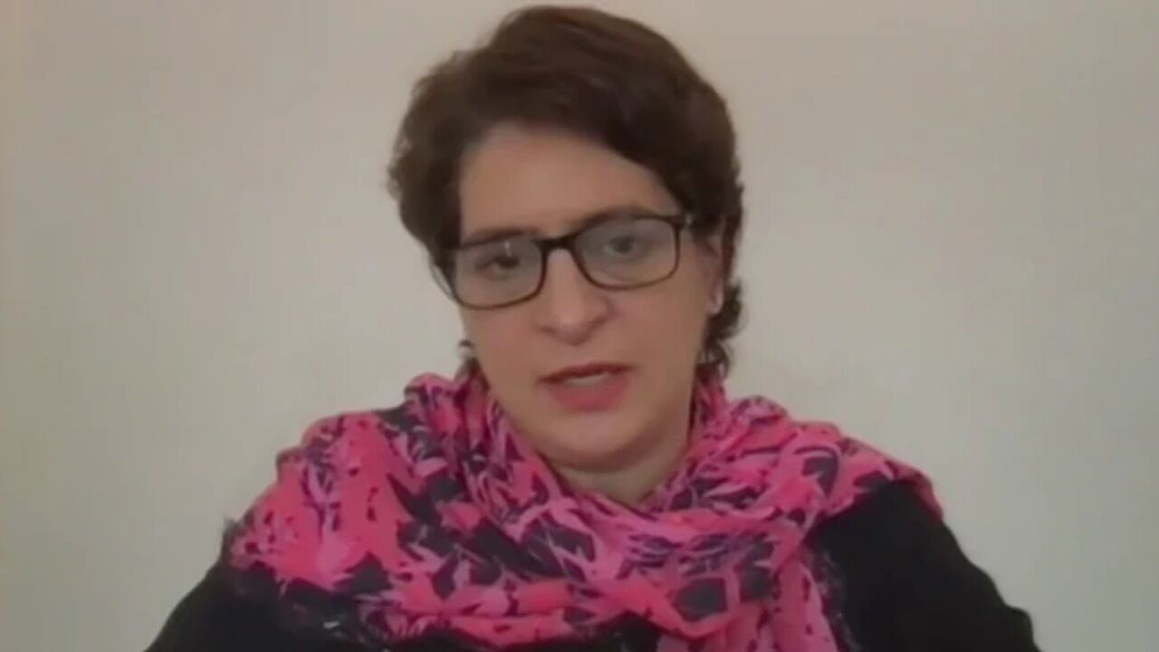 UP Election 2022 : प्रियंका गांधी ने 125 उम्मीदवारों की पहली सूची जारी की, उन्नाव से रेप पीड़िता की मां और नोएडा से पंखुरी पाठक को मिला टिकट