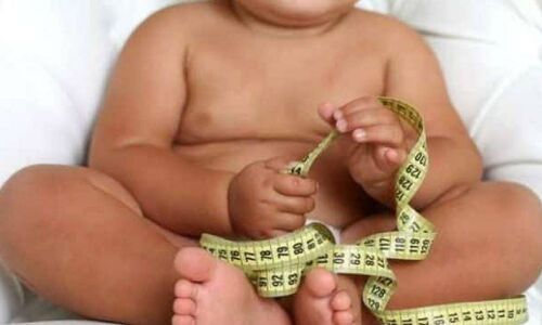 कोरोना महामारी में बच्चों को शिकार बना रहा मोटापा, गंभीर बिमारियों का खतरा बढ़ा