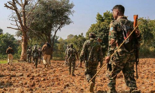 Fake Naxal Encounter : नक्सली नहीं था मेरा भाई, पुलिस भर्ती की कर रहा था तैयारी, डीआरजी बल के ही जवान ने लगाया फर्जी मुठभेड़ का आरोप