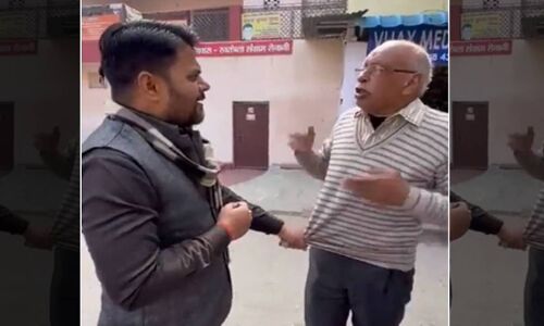 BJP Leader Kanpur :  कहो..भाजपाई हो, जिस भाषा में समझोगे उसी भाषा में समझाएंगे, भाजपा नेता का बुजुर्ग को धमकाते वायरल वीडियो क्या है सच्चाई