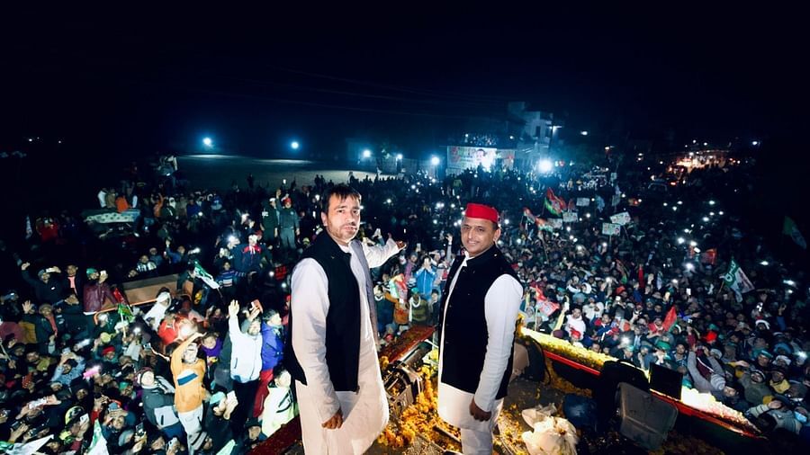 UP Election 2022: अखिलेश यादव और जयंत सिंह के खिलाफ दादरी थाने में FIR दर्ज, यह है गंभीर आरोप