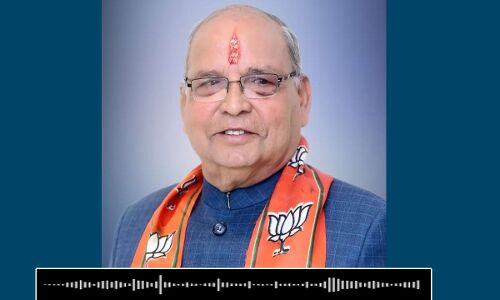 Banshidhar Bhagat : चुनावों से ठीक पहले कैबिनेट मंत्री बने नौछमी नारायण, महिला से रंगीन और अश्लील बातचीत का ऑडियो वायरल