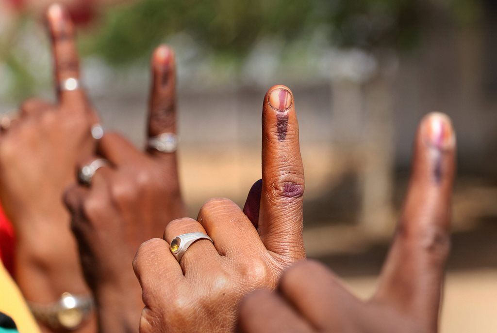 UP Election 2022 : छठे चरण में 57 सीटों मतदानजारी,1 बजे तक 36% मतदान, अंबेडकरनगर में सबसे ज्यादा वोटिंग