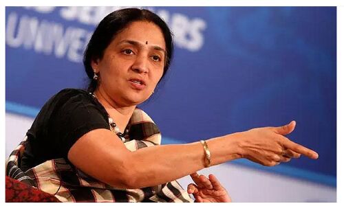 IT Raid : NSE की पूर्व CEO Chitra Ramkrishna के घर पर IT का छापा, जानें योगी से क्या है लिंक?