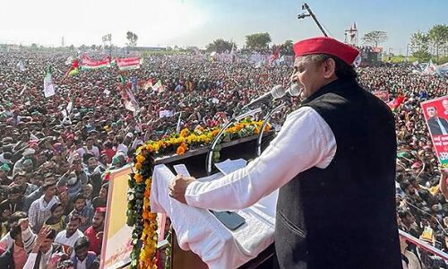 UP Chunav 2022: फिरोजाबाद में बोले अखिलेश- सपा गठबंधन ने लगाया शतक, सातवें चरण तक भाजपा के बूथों पर नाचेंगे भूत UP Chunav 2022: फिरोजाबाद में बोले अखिलेश- सपा गठबंधन ने लगाया शतक, सातवें चरण तक भाजपा के बूथों पर नाचेंगे भूत