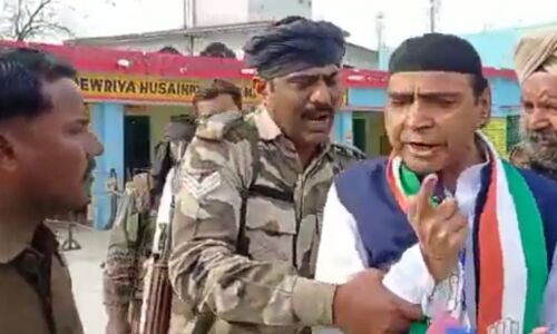 Pilibhit News: कांग्रेस प्रत्याशी को केंद्रीय बल ने मतदान केंद्र से धक्के मार कर बाहर निकाला