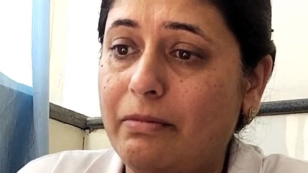 Russia Ukraine Crisis : यूक्रेन में फंसी बेटी की मां के साथ PMO के नाम पर ठगी, रो पड़ीं बेबस मां