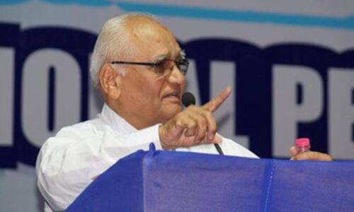 Delhi Riots 2020 : हिंदुत्व समर्थकों के खिलाफ खुलकर कहीं थीं काफी बातें, इसलिए घसीटा जा रहा मुझे हाईकोर्ट से नोटिस मिलने पर बोले बॉम्बे HC के पूर्व जज