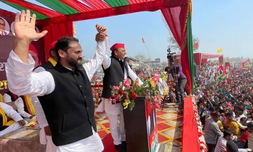 Mayank Joshi Join SP : सांसद रीता बहुगुणा जोशी के बेटे मयंक जोशी हुए सपा में शामिल, अखिलेश यादव ने कही ये बड़ी बात