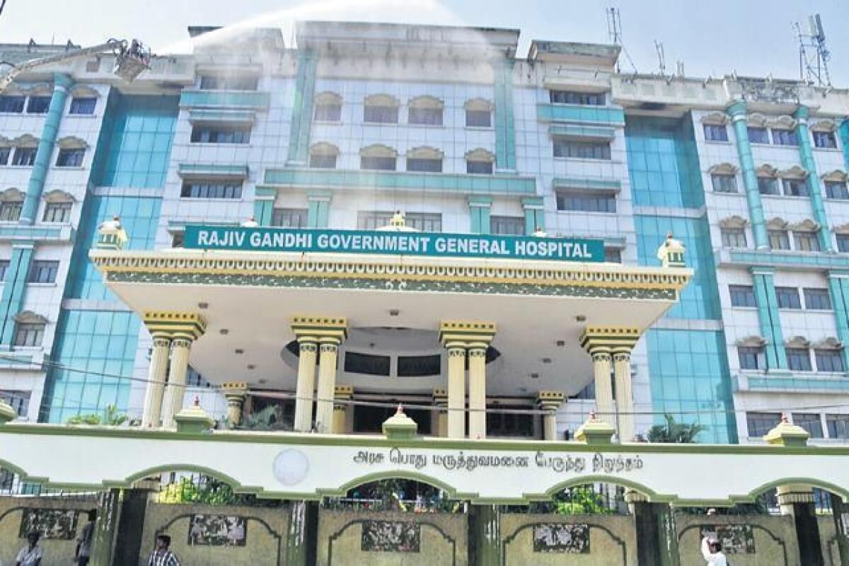 Delhi News: दिल्ली के राजीव गांधी सुपर स्पेशियलिटी अस्पताल में 3 मरीजों की मौत के बाद कार्डियोलॉजिस्ट बर्खास्त