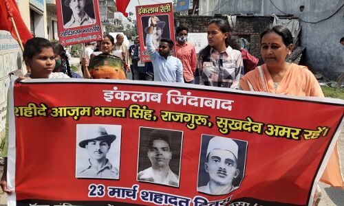 Shaheed Diwas पर याद किये भगत सिंह-सुखदेव-राजगुरु, शोषण मुक्त भारत बनाने की लड़ाई को तेज करने का लिया संकल्प