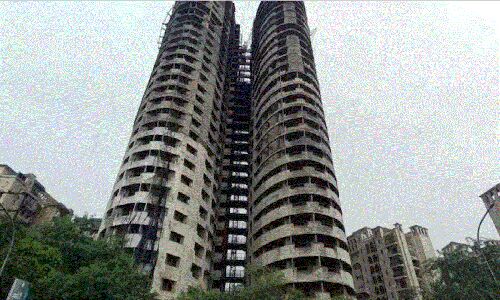 432 करोड़ का कर्ज चुका पाने में नाकाम सुपरटेक दिवालिया घोषित, अब दिल्ली एनसीआर के हजारों बायर्स की कमाई का क्या होगा?