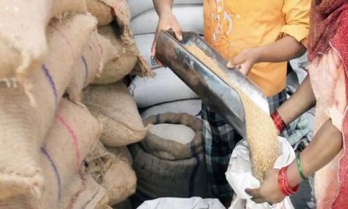 PM गरीब कल्याण अन्न योजना का मुफ्त अनाज सितंबर के बाद भी मिले गरीबों को, भाजपा-कांग्रेस शासित कई राज्यों की मोदी सरकार से मांग