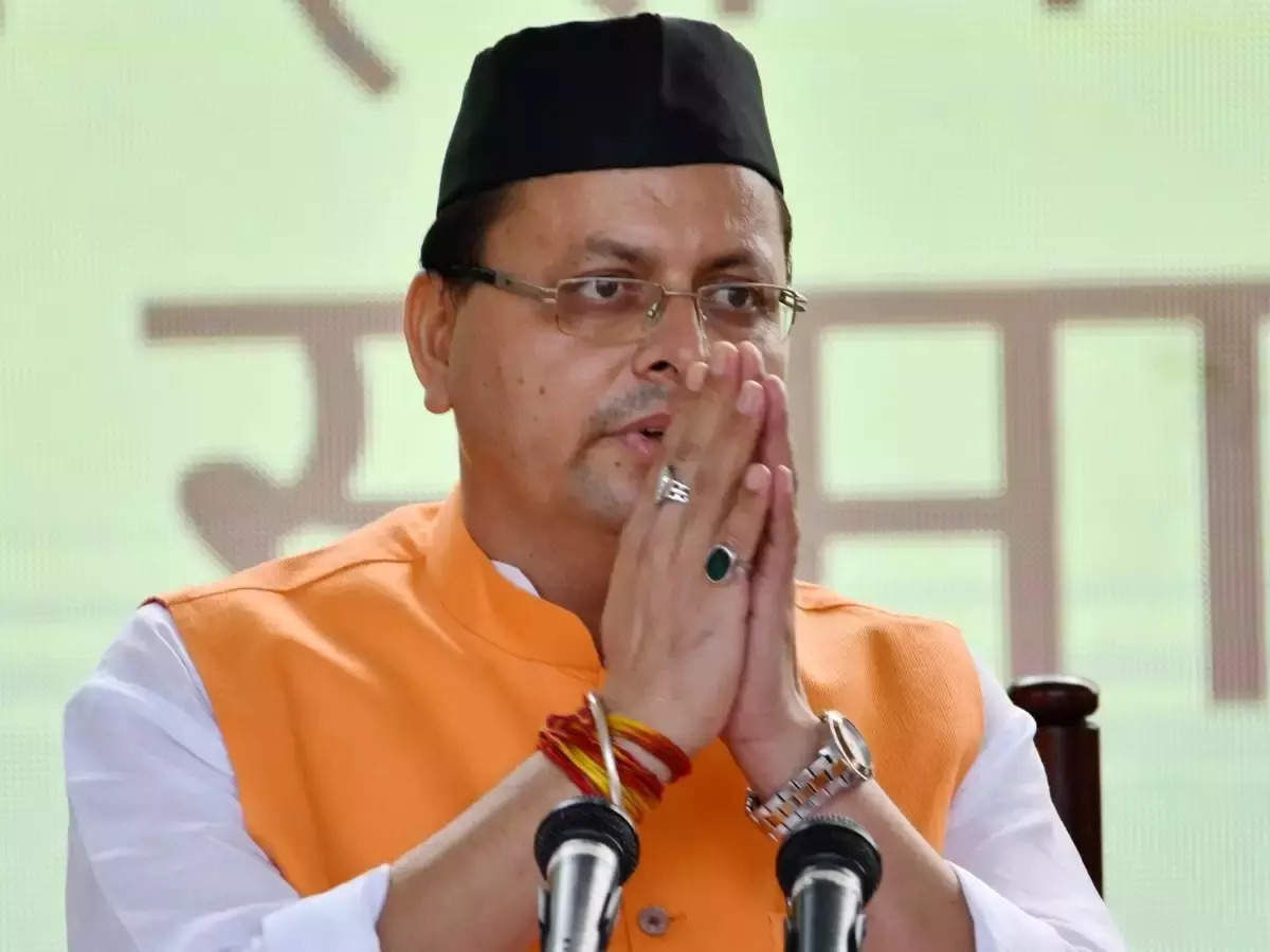 Uttarakhand Cabinet Portfolios: उत्तराखंड में मंत्रियों के विभागों का बंटवारा, मुख्यमंत्री धामी ने 23 विभाग रखे अपने पास, सतपाल का बढ़ा कद