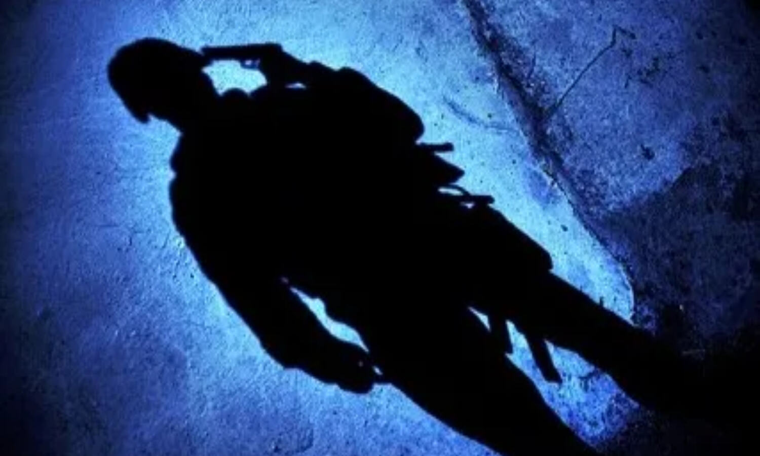 गोलियों से ज्यादा खुदकुशी से मरते हैं अर्द्धसैनिक बलों के जवान, जानें क्या है वजह गोलियों से ज्यादा खुदकुशी से मरते हैं अर्द्धसैनिक बलों के जवान, जानें क्या है वजह