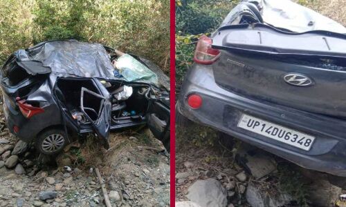 Almora News : गाजियाबाद से पीपलपानी कार्यक्रम में शामिल होने जा रहे थे, कार गिरी खाई में, तीन की मौत - 4 जख्मी