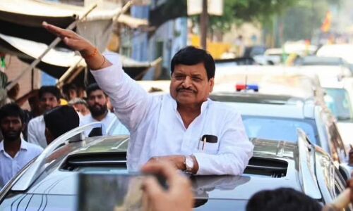 Shivpal Yadav ने ट्विटर पर CM योगी और PM मोदी को किया फॉलो, BJP में जाने को लेकर अटकलों का बाजार गर्म