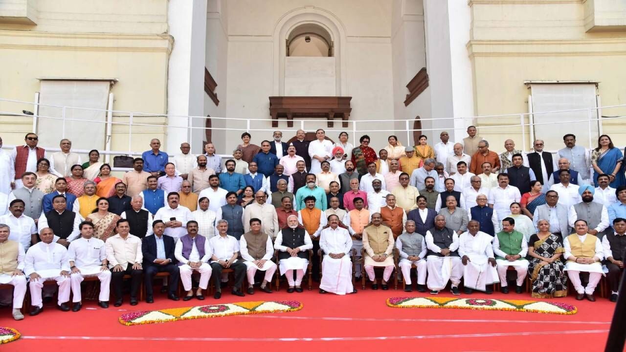 Budget Session 2022: अब राज्यसभा में नहीं दिखेंगे कांग्रेस के दिग्गज AK Antony, Kapil Sibbal और Anand Sharma, केन्द्रीय मंत्रियों समेत 72 सांसद रिटायर