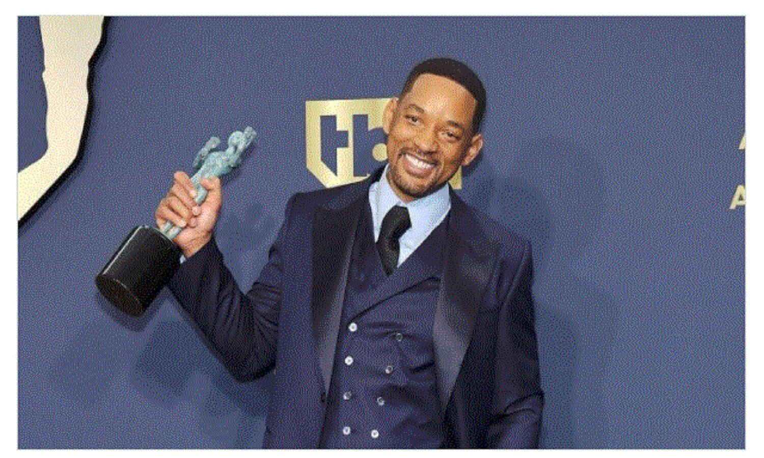 थप्पड़ कांड : क्रिस रॉक को थप्पड़ मारना विल स्मिथ को पड़ा महंगा, माफी और इस्तीफे के बाद भी नहीं मिली राहत