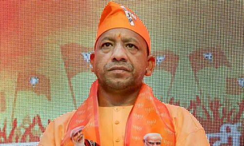 Uttarpradesh : मुख्यमंत्री योगी आदित्यनाथ का ट्विटर अकाउंट हैक, बंदर की DP लगा किए गए रेंडम ट्वीट्स