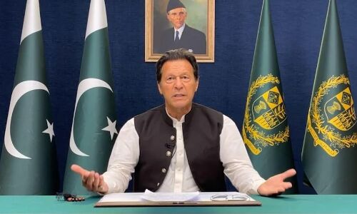 Pakistan Political Crisis: अविश्वास प्रस्ताव में हारे इमरान खान, घर में किए गए नजरबंद, शहबाज शरीफ होंगे अगले पीएम