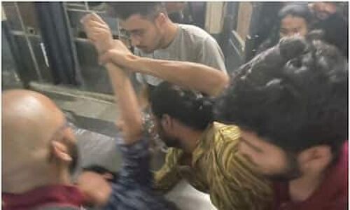 JNU Violence : मांसाहार के नाम पर ABVP-LEFT के छात्रों मारपीट, रामनवमी के दिन हॉस्टल में बना था NonVeg