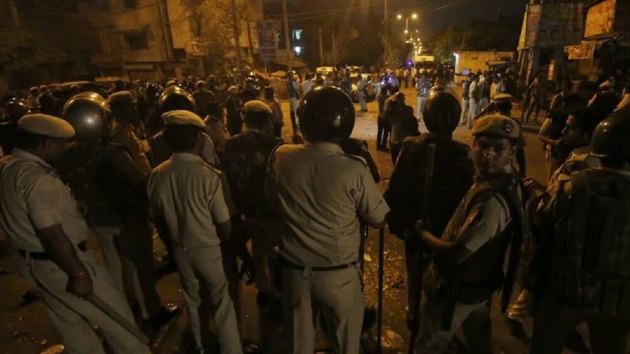 Delhi Jahangirpuri Violence: जहांगीरपुरी हिंसा मामले में 21 आरोपी गिरफ्तार, जानें अब तक क्या हुआ?