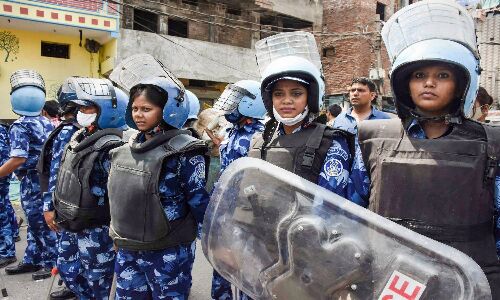 Jahangirpuri Violence : बिना इजाजत लिए ही निकाला गया था हनुमान जयंती पर जुलूस, विहिप व बजरंग दल के नेताओं पर भी केस, एक गिरफ्तार