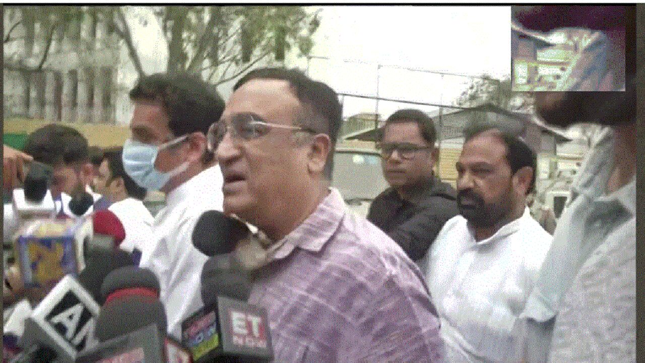 Jahangirpuri Demolition Updates : कांग्रेस ने लगाया एकतरफा कार्रवाई का आरोप, पूछा - केजरीवाल चुप क्यों हैं?