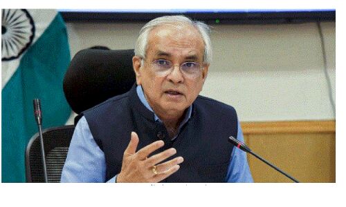 सुमन बेरी एक जानेमाने अर्थशास्त्री हैं और वर्ल्ड बैंक के चीफ इकोनॉमिस्ट रह चुके हैं।