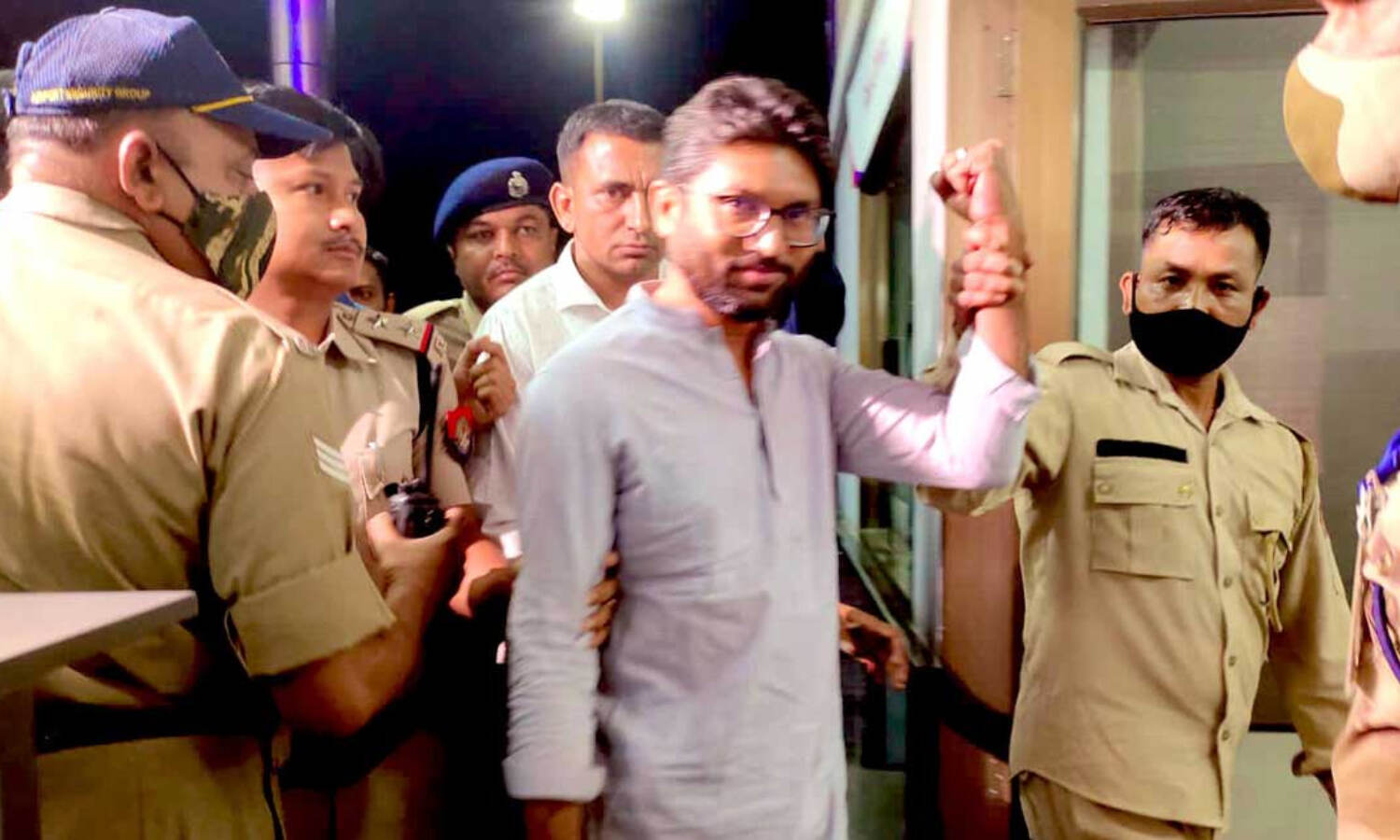 Jignesh Mewani : PMO में बैठे राजनीतिक आकाओं के निर्देश पर हुई मेरी गिरफ्तारी, कोर्ट ने असम पुलिस को लगाई फटकार