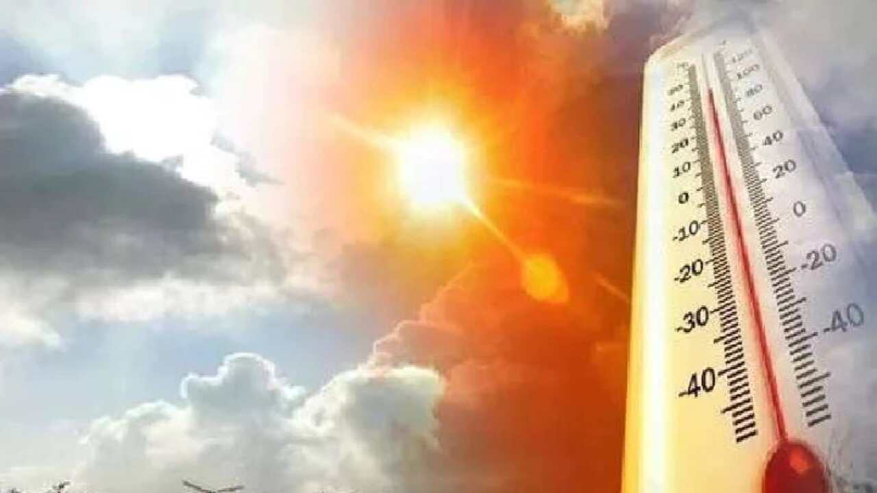 Aaj Ka Mausam, 04 May 2022 : दिल्ली समेत उत्तर भारत का कहर जारी, गर्म हवा के साथ खिलेगी कड़ी धुप
