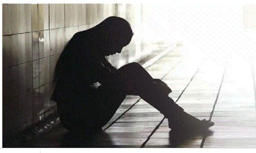 Jharkhand Crime News : प्रेमी ने दोस्तों के साथ मिलकर आदिवासी युवती से किया गैंगरेप, पुलिस ने 2 आरोपियों को किया गिरफ्तार Jharkhand Crime News : प्रेमी ने दोस्तों के साथ मिलकर आदिवासी युवती से किया गैंगरेप, पुलिस ने 2 आरोपियों को किया गिरफ्तार